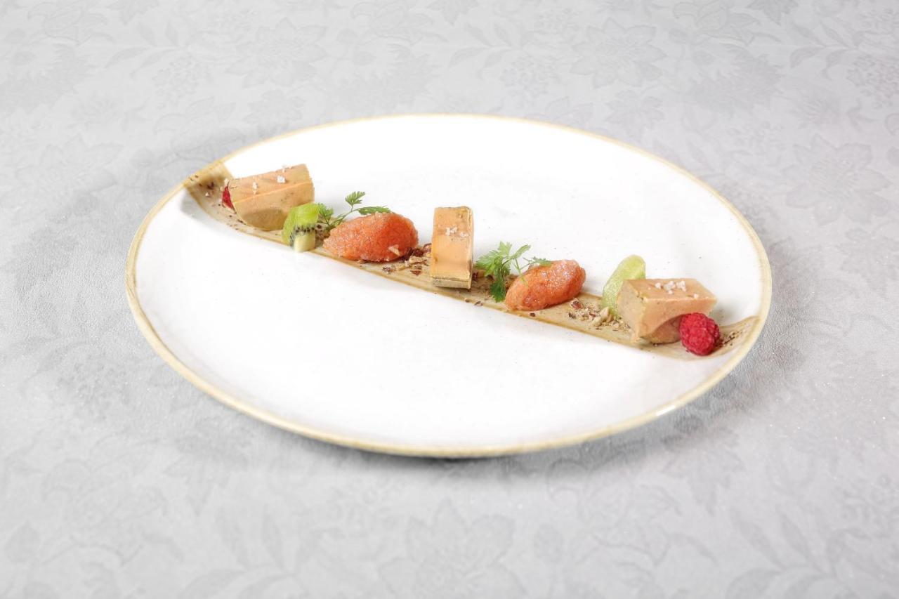 Boutique-Hotel Restaurant L'Atelier D'Epicure Logis Castels Exterior photo